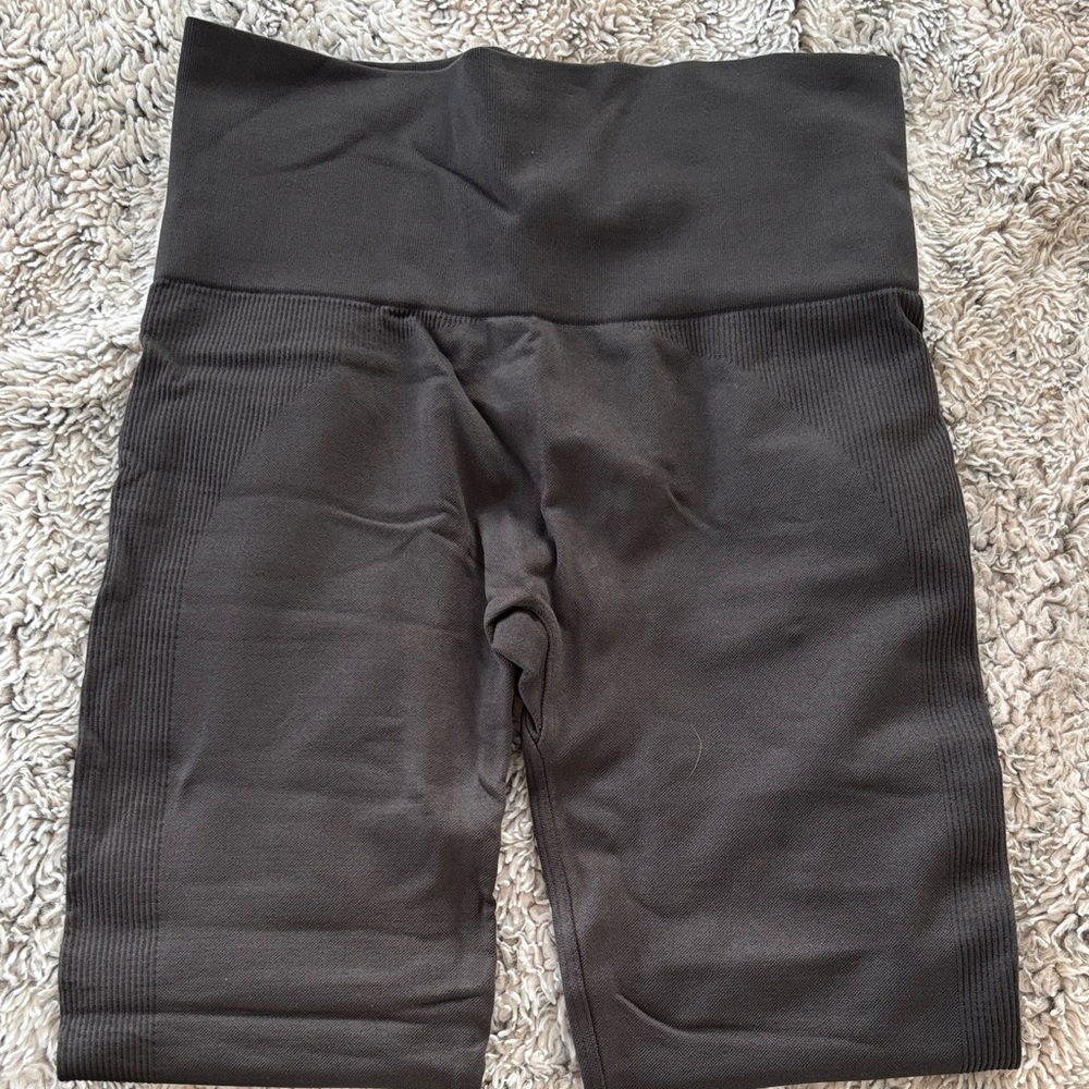 SET Active Gray Leggings small